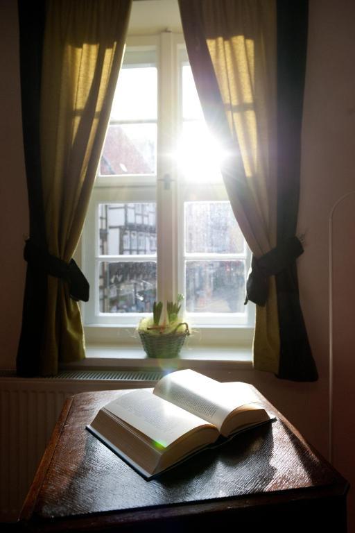 Schlaf-Gut Appartments Quedlinbourg Chambre photo