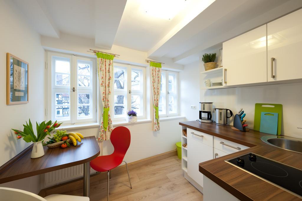 Schlaf-Gut Appartments Quedlinbourg Extérieur photo